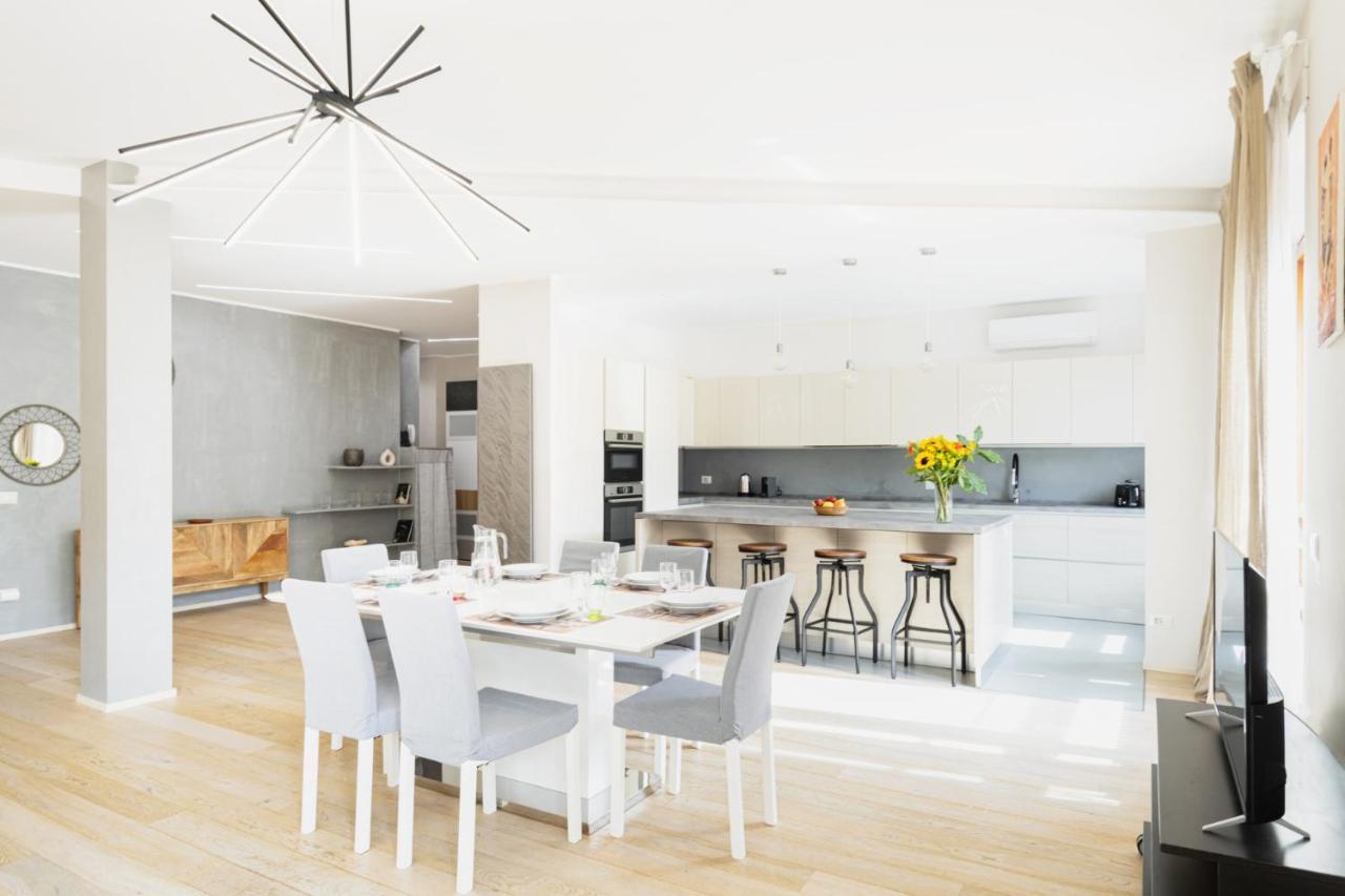 Easylife - Elegante Penthouse Sui Navigli