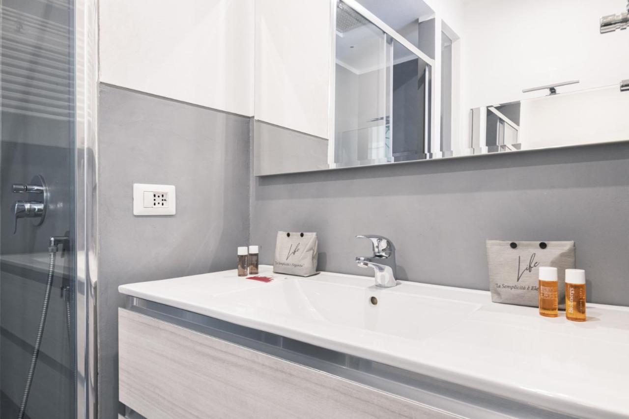 Apartment Easylife - Elegante Penthouse Sui Navigli *