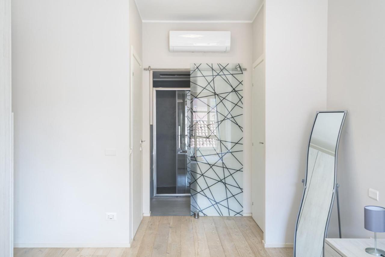 Apartment Easylife - Elegante Penthouse Sui Navigli Milan